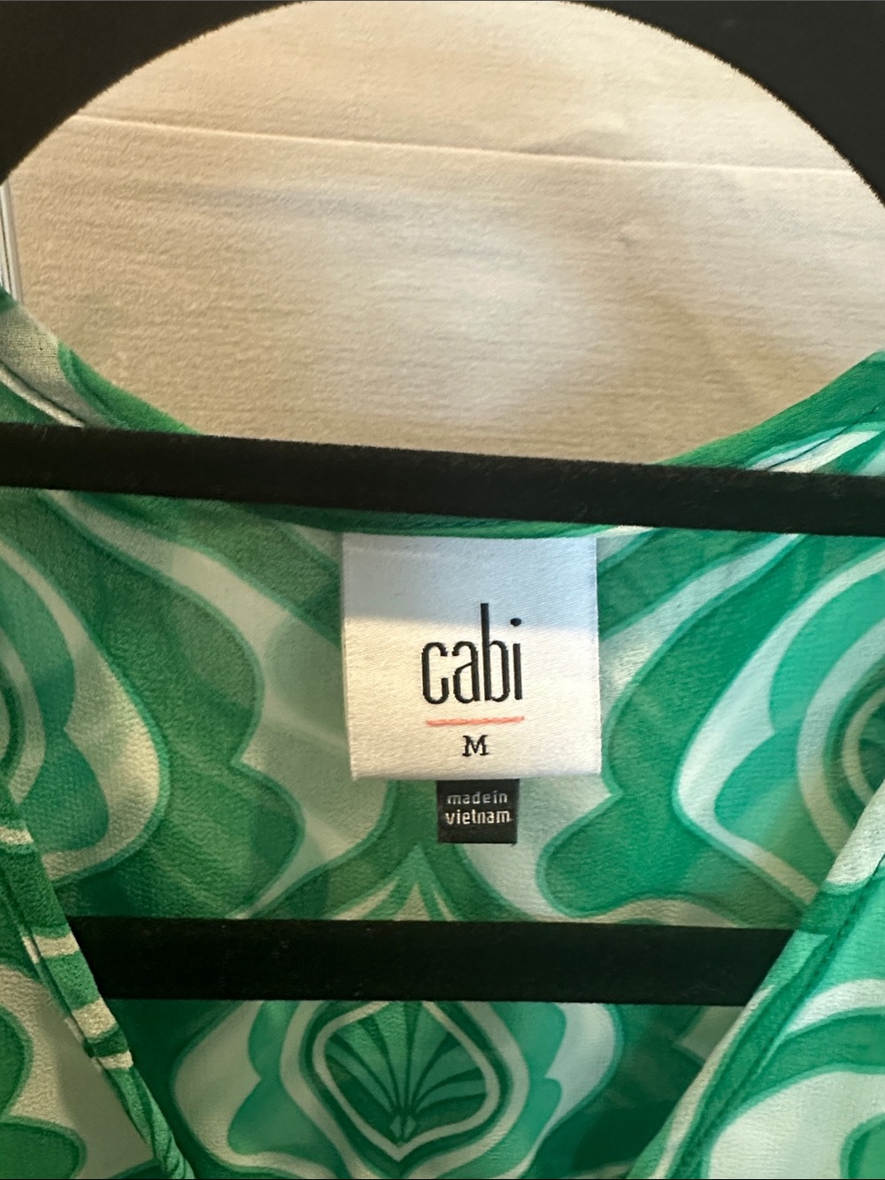 CAbi Green & White Sleeveless Geometric-Print Camisole - Picture 2 of 3